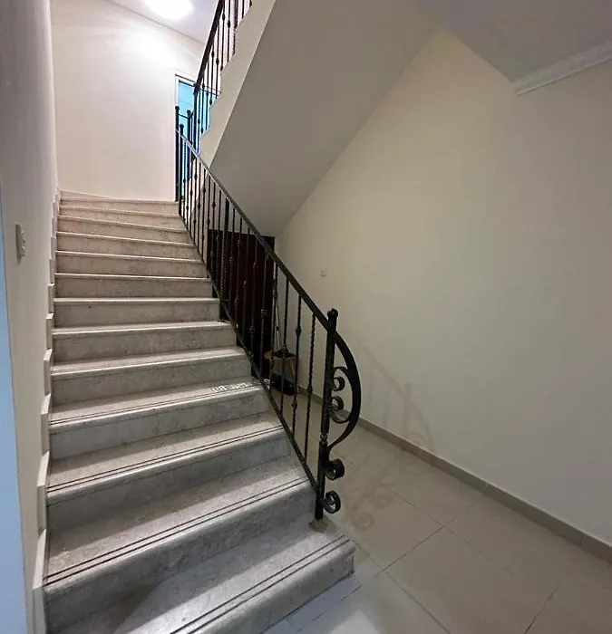 Standard Room With Common Washroom-1