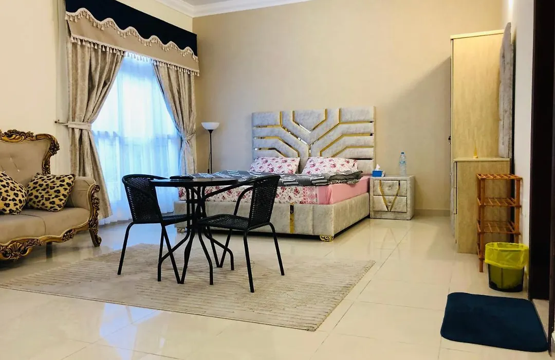 Master Bedroom With Private Bathroom-1