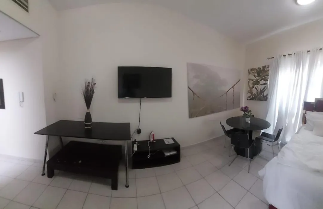 Amazing Dubai Studio-1