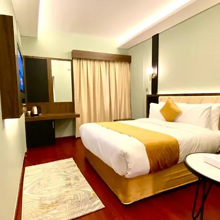 Concorde Inn Hotel-2